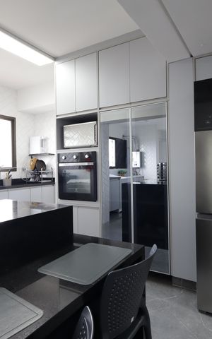 Apartamento à venda com 167m², 4 quartos e 5 vagasCozinha