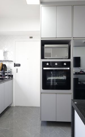 Apartamento à venda com 167m², 4 quartos e 5 vagasCozinha