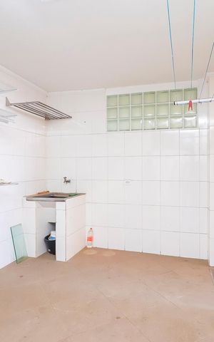 Casa à venda com 155m², 3 quartos e 2 vagasÁrea de Serviço