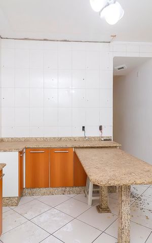 Casa à venda com 155m², 3 quartos e 2 vagasCozinha
