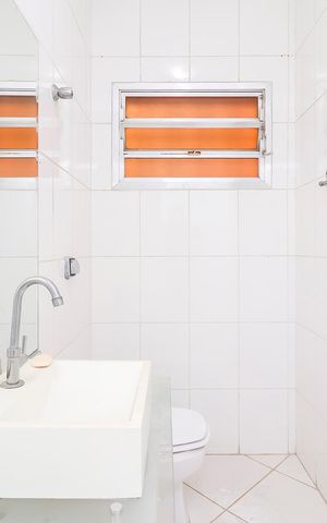 Casa à venda com 155m², 3 quartos e 2 vagasBanheiro 1