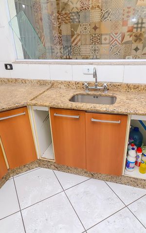 Casa à venda com 155m², 3 quartos e 2 vagasCozinha