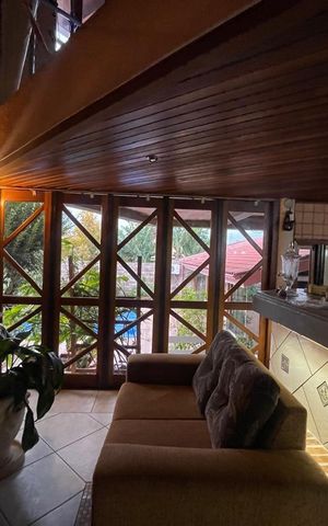 Casa à venda com 390m², 5 quartos e 2 vagas
