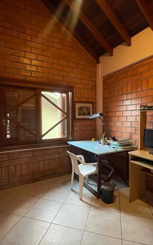 Casa à venda com 390m², 5 quartos e 2 vagas