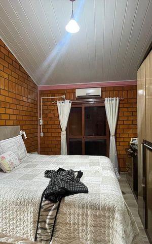 Casa à venda com 390m², 5 quartos e 2 vagas