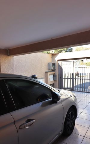 Casa para alugar com 272m², 3 quartos e 4 vagasGaragem