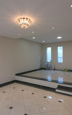 Casa para alugar com 272m², 3 quartos e 4 vagasSala 