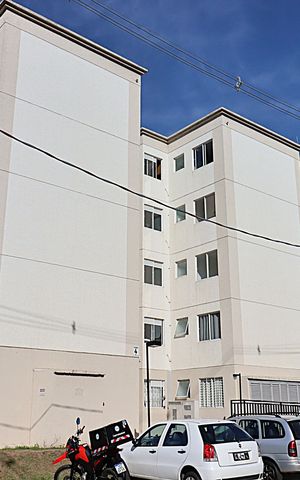 Apartamento à venda com 43m², 2 quartos e 1 vagaFachada do bloco