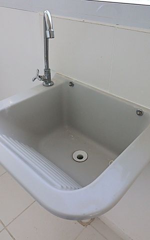 Apartamento à venda com 43m², 2 quartos e 1 vagaCozinha e Área de Serviço