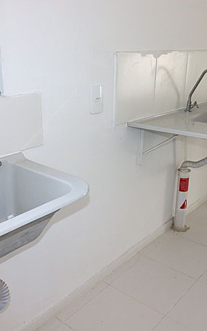 Apartamento à venda com 43m², 2 quartos e 1 vagaCozinha e Área de Serviço