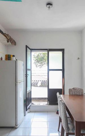 Casa à venda com 174m², 6 quartos e 2 vagas