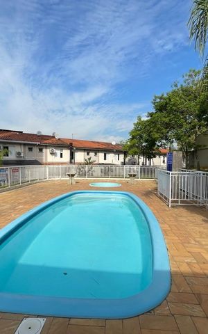 Casa de condomínio à venda com 88m², 2 quartos e sem vaga