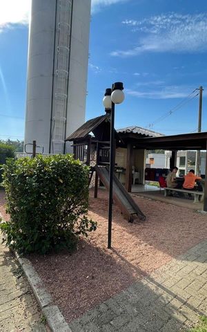 Casa de condomínio à venda com 88m², 2 quartos e sem vaga