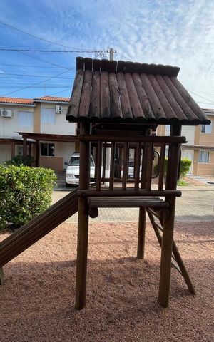 Casa de condomínio à venda com 88m², 2 quartos e sem vaga