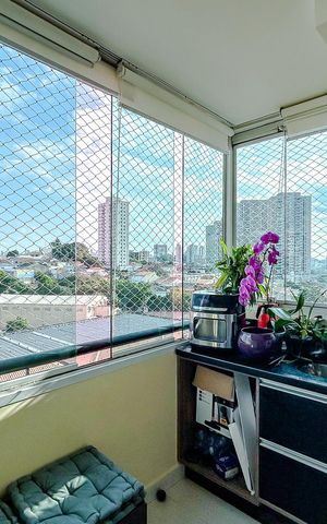 Apartamento à venda com 77m², 2 quartos e 2 vagasVaranda