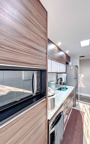 Apartamento à venda com 77m², 2 quartos e 2 vagasCozinha