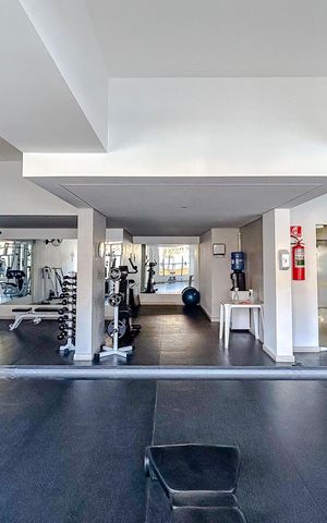 Apartamento à venda com 77m², 2 quartos e 2 vagasÁrea comum - Academia