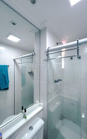 Apartamento à venda com 77m², 2 quartos e 2 vagasBanheiro
