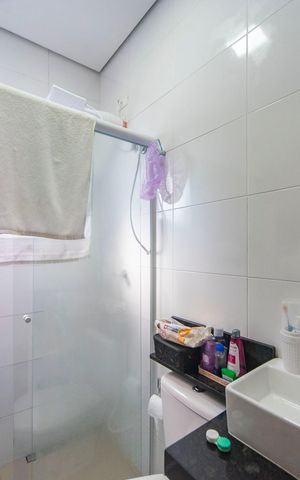 Casa à venda com 166m², 3 quartos e 3 vagasBanheiro do Quarto 2