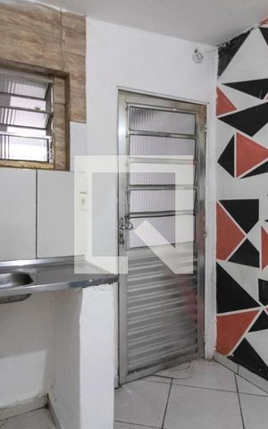 Casa à venda com 295m², 8 quartos e sem vaga Casa à venda com 295m², 8 quartos e sem vagaCasa 1