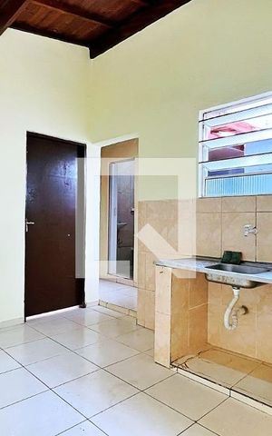 Casa à venda com 295m², 8 quartos e sem vaga Casa à venda com 295m², 8 quartos e sem vagaCasa 5
