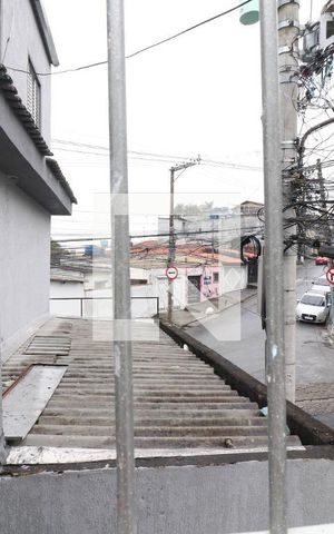Casa à venda com 295m², 8 quartos e sem vaga Casa à venda com 295m², 8 quartos e sem vagaCasa 4