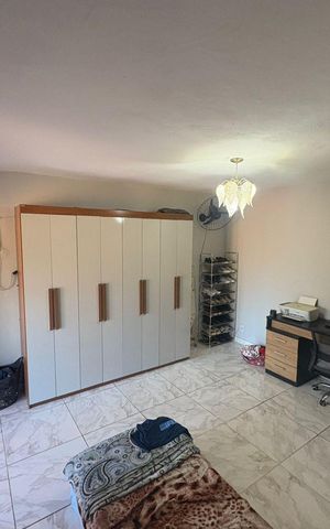 Casa para alugar com 480m², 4 quartos e 3 vagas Casa para alugar com 480m², 4 quartos e 3 vagasQuarto