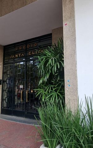 Apartamento à venda com 45m², 1 quarto e sem vaga Apartamento à venda com 45m², 1 quarto e sem vagaFachada