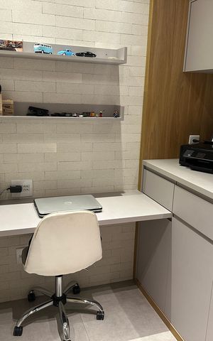 Apartamento à venda com 102m², 3 quartos e 2 vagasEscritório