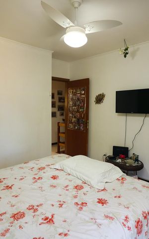 Casa de condomínio à venda com 212m², 3 quartos e 1 vaga Casa de condomínio à venda com 212m², 3 quartos e 1 vagaQuarto Suíte