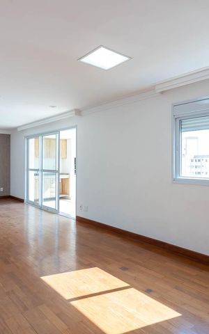 Apartamento à venda com 110m², 2 quartos e 2 vagasSala de Estar