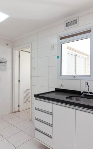 Apartamento à venda com 110m², 2 quartos e 2 vagasCozinha