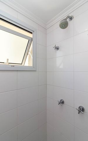 Apartamento à venda com 110m², 2 quartos e 2 vagasBanheiro da Suíte 2