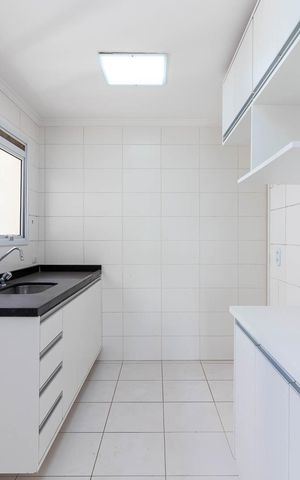 Apartamento à venda com 110m², 2 quartos e 2 vagasCozinha
