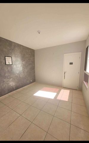 Apartamento para alugar com 43m², 2 quartos e 1 vaga Apartamento para alugar com 43m², 2 quartos e 1 vagaSala