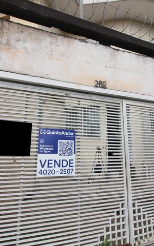 Casa à venda com 62m², 2 quartos e 1 vagaFachada