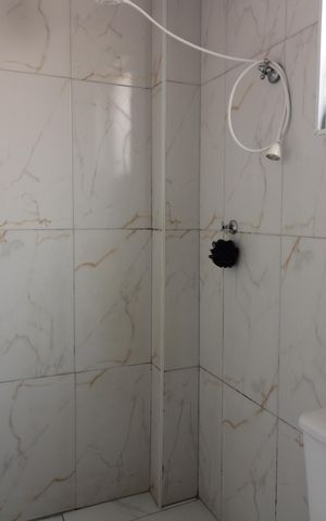 Casa à venda com 62m², 2 quartos e 1 vagaBanheiro 1