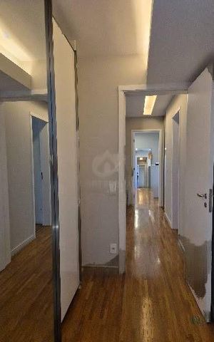 Apartamento à venda com 230m², 4 quartos e 2 vagas