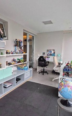 Apartamento à venda com 230m², 4 quartos e 2 vagas