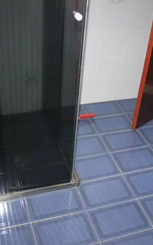 Casa à venda com 180m², 4 quartos e 2 vagasBanheiro social 