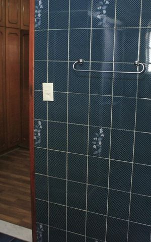 Casa à venda com 180m², 4 quartos e 2 vagasBanheiro da Suíte 