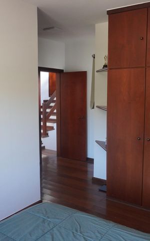 Casa de condomínio à venda com 322m², 4 quartos e 4 vagasSuite 1
