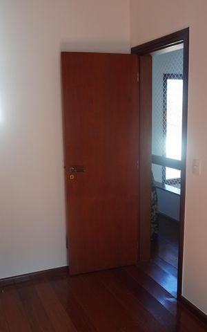 Casa de condomínio à venda com 322m², 4 quartos e 4 vagasSuite 2