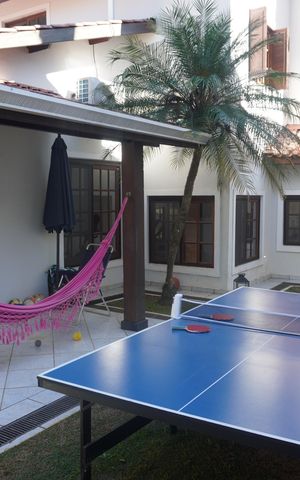 Casa de condomínio à venda com 322m², 4 quartos e 4 vagasÁrea Externa