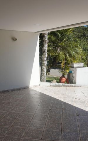 Casa de condomínio à venda com 322m², 4 quartos e 4 vagasGaragem