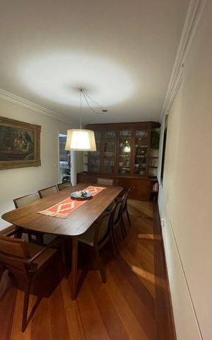 Apartamento à venda com 178m², 3 quartos e 3 vagas Apartamento à venda com 178m², 3 quartos e 3 vagasSala