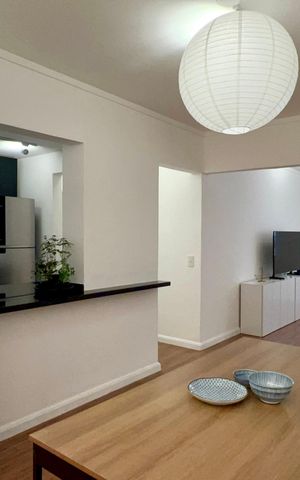 Apartamento à venda com 90m², 2 quartos e 1 vaga Apartamento à venda com 90m², 2 quartos e 1 vagaSala de Jantar