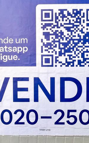 Apartamento à venda com 90m², 2 quartos e 1 vaga Apartamento à venda com 90m², 2 quartos e 1 vagaPlaca