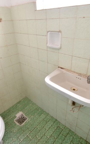 Casa para alugar com 150m², 2 quartos e 1 vagaBanheiro