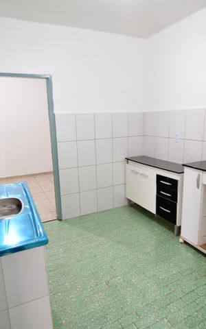 Casa para alugar com 150m², 2 quartos e 1 vagaCozinha